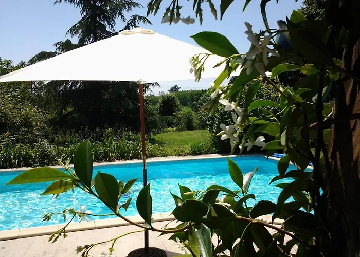 Clos De La Source Gironde 住宿加早餐酒店 3*